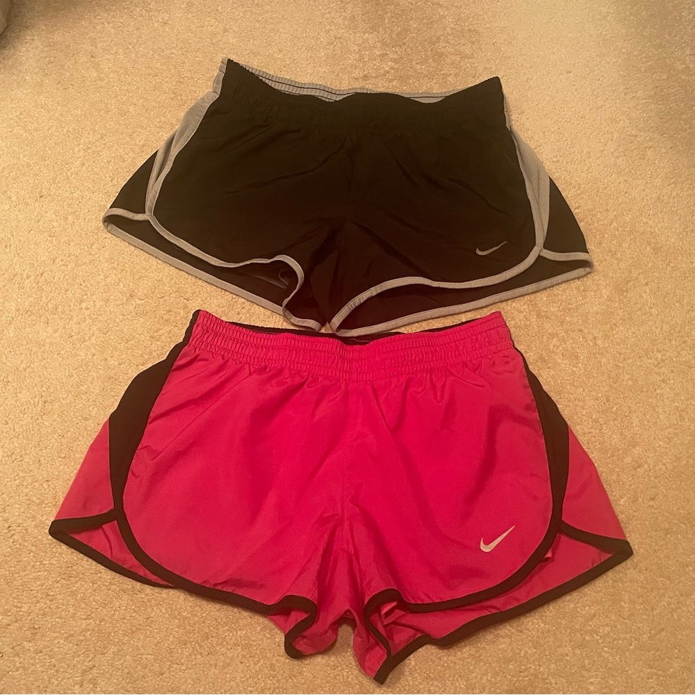 Nike Women’s Running Shorts 2 pair size Small